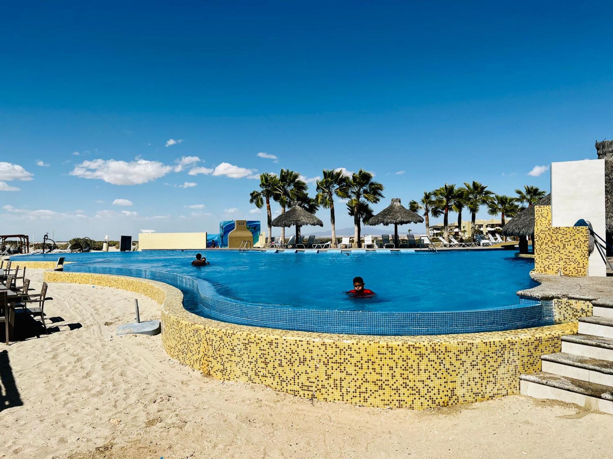 Rocky Point - Ocean Front - King - Suites - Sleeps12 - Gated - Pools Wi-Fi Bahia La Choya Extérieur photo
